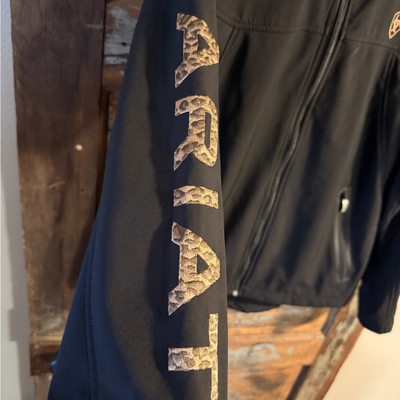 Ariat Shell Jacket - Picture 3 of 5